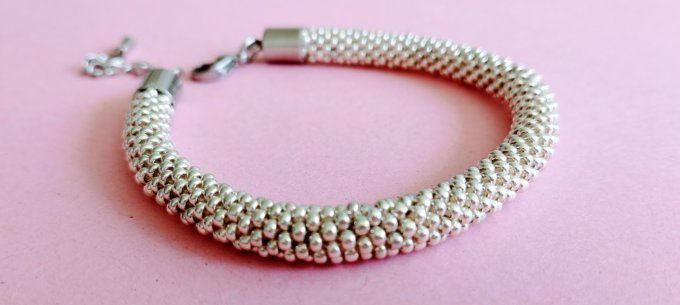 bracelet tissage au crochet perles Miyuki argentées